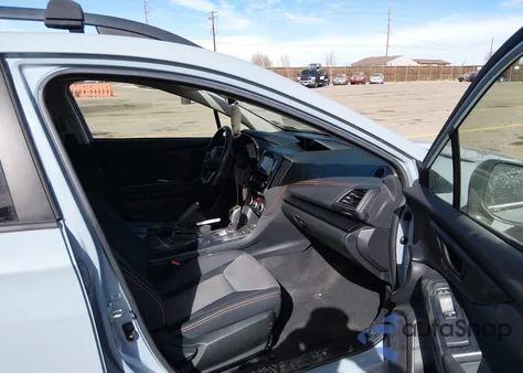 2020 Subaru Crosstrek Premium z USA, uszkodzony, nr VIN JF2GTAPCXL8203853